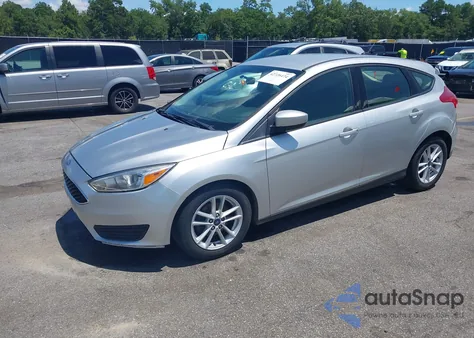 2018 Ford Focus Se z USA, uszkodzony, nr VIN 1FADP3K20JL250552